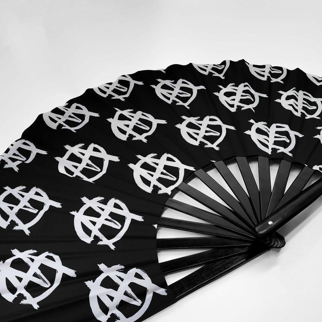 PhaseOne - Sound Of Mayhem - Hand Fan
