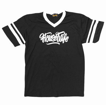 HOUSEWIFE All Day Tee - Black / White