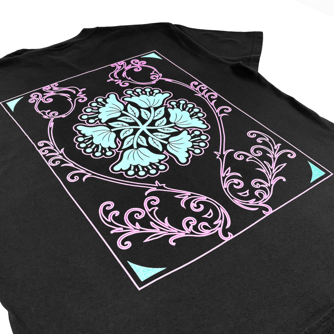 BLANKE - EDGE OF THE WORLD TEE